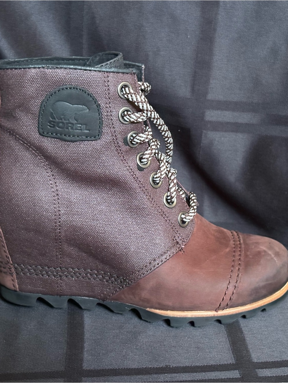 Sorel Women's Leather Wedge Boot Size 7.5 Lexie Wedge Brown